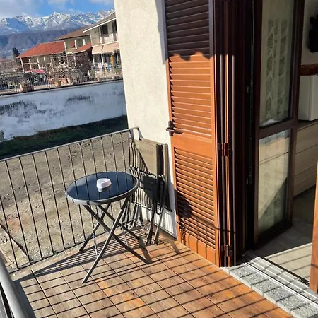 Con Vista Castello 3* Павоне-Канавезе